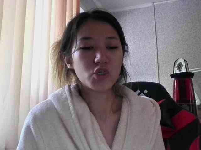 alisamia webcam