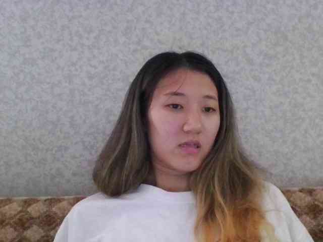 alisamia webcam