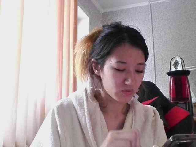 alisamia webcam