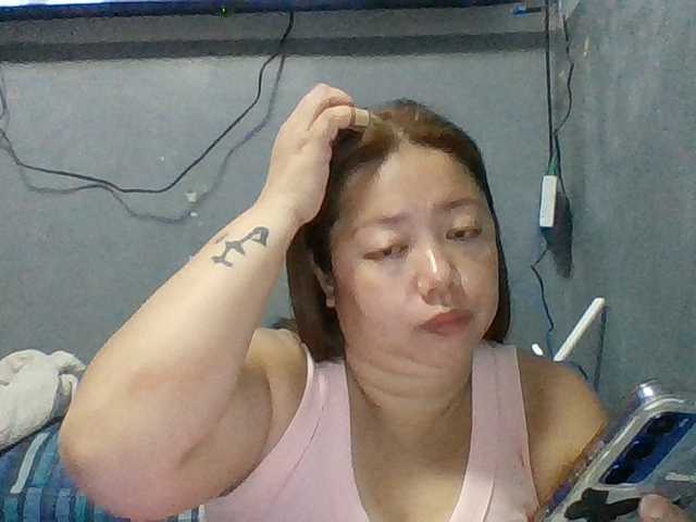 Isabella16 live cam preview