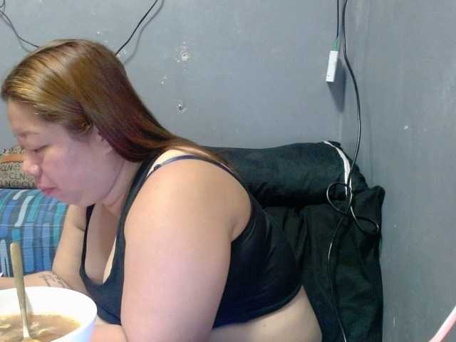 Isabella16 live cam on BongaCams