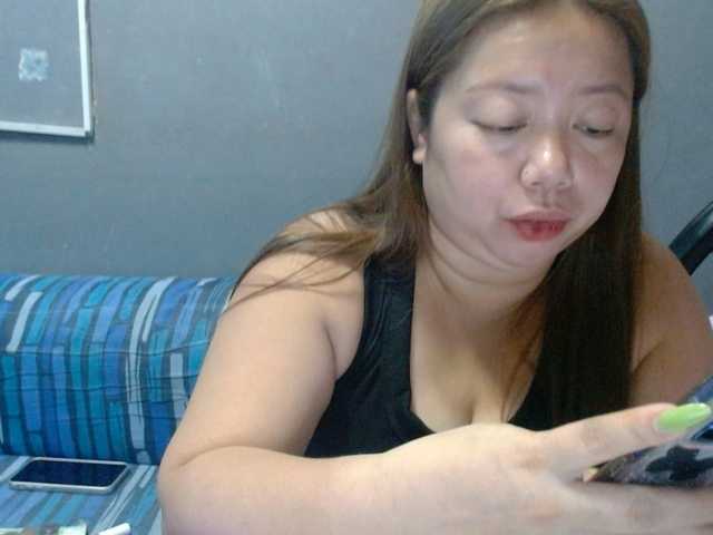 Isabella16 live cam preview