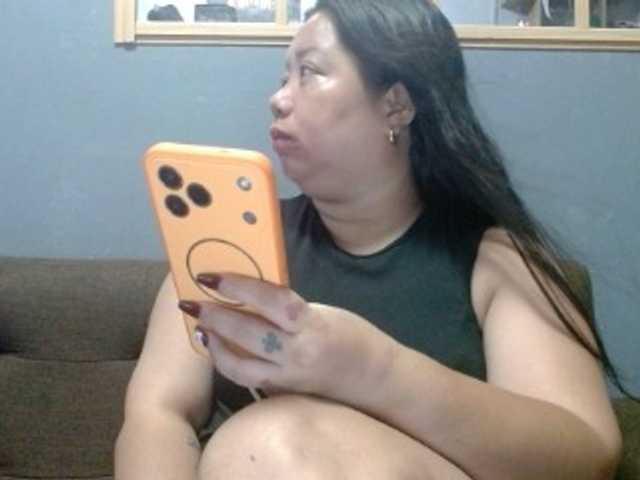 Isabella16 live cam on BongaCams