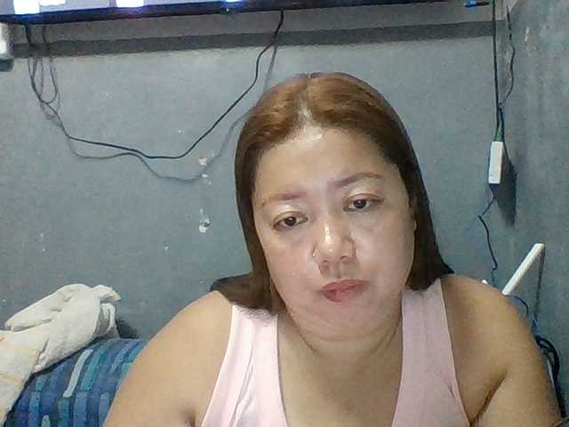 Isabella16 live cam preview