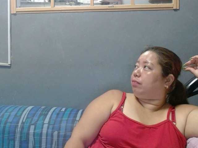Isabella16 live cam on BongaCams