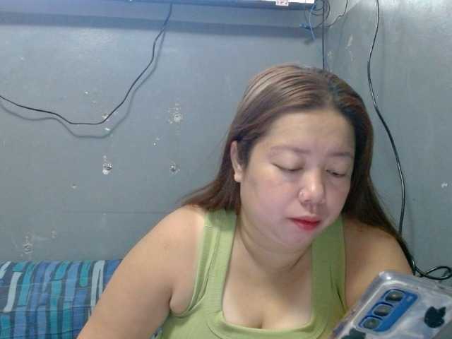 Isabella16 live cam preview