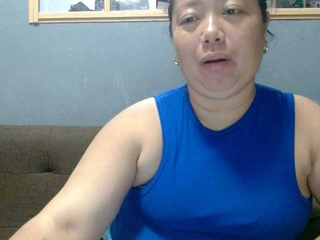 Isabella16 live cam on BongaCams