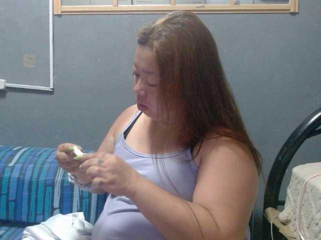 Isabella16 live cam on BongaCams