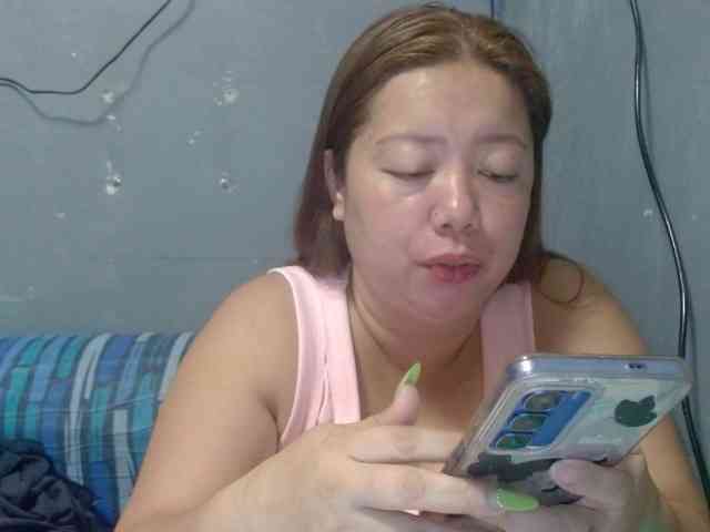 Isabella16 webcam