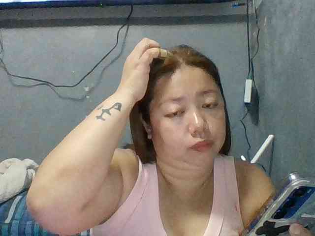Isabella16 webcam