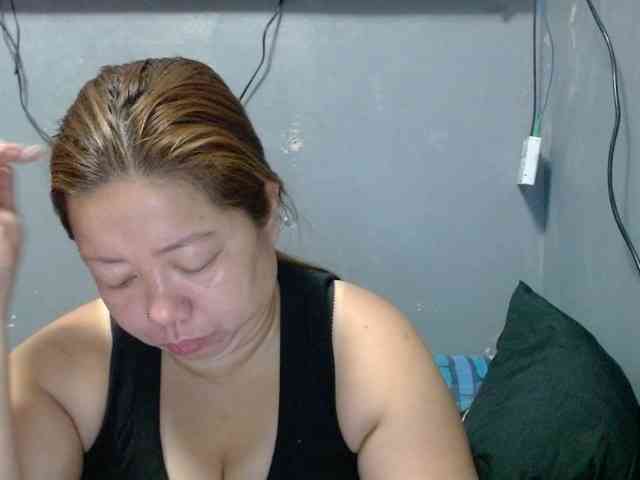 Isabella16 webcam