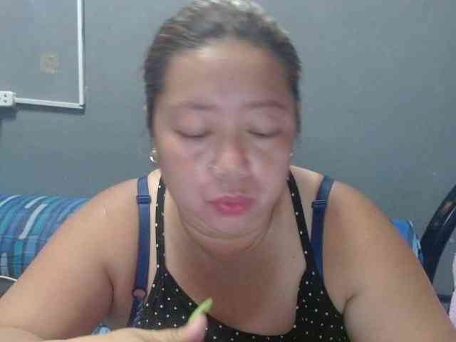 Isabella16 webcam