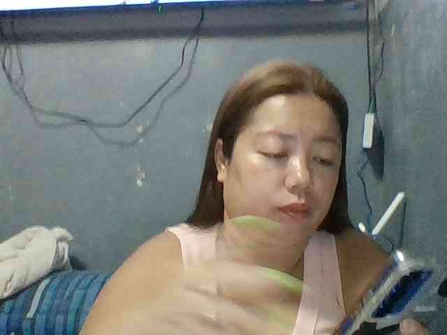 Isabella16 webcam