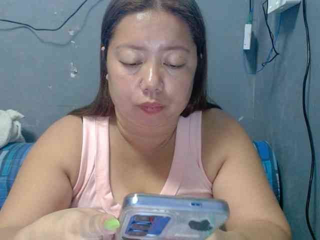 Isabella16 webcam