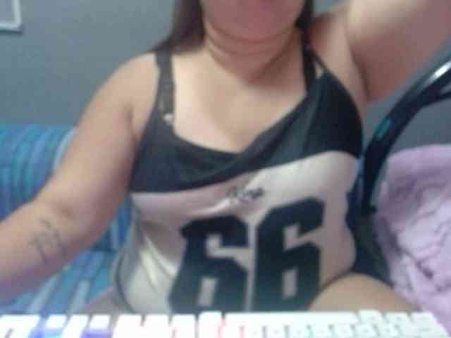 Isabella16 webcam