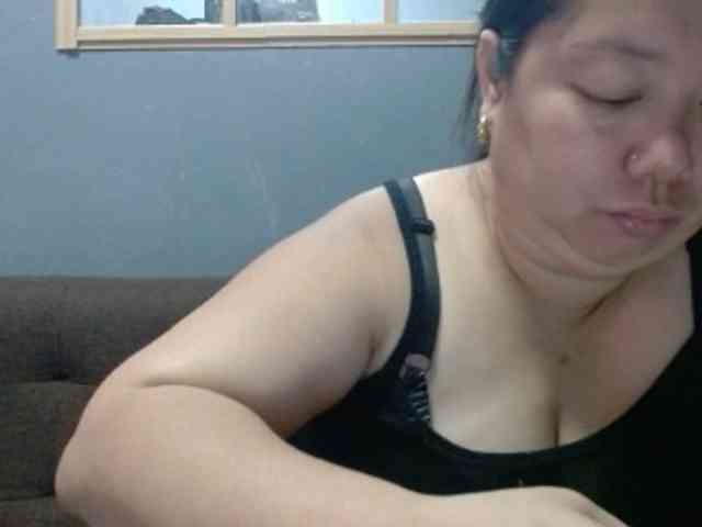 Isabella16 webcam