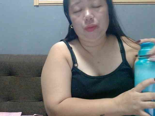 Isabella16 webcam