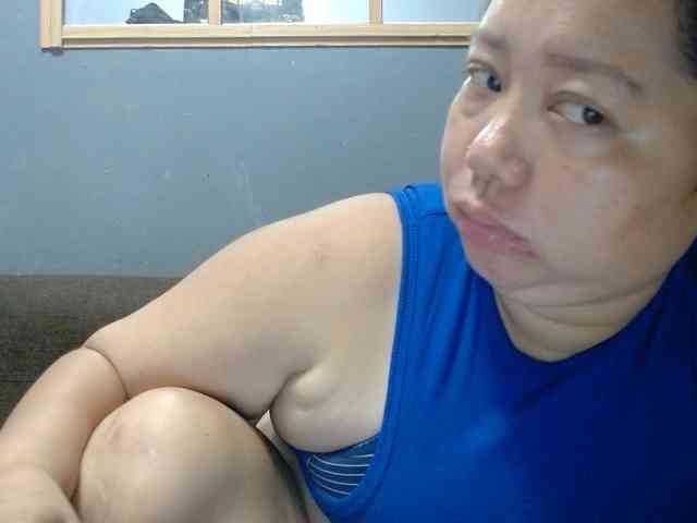 Isabella16 webcam