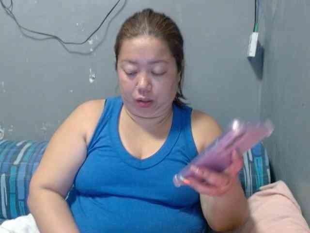 Isabella16 webcam