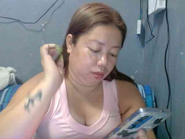 Isabella16 webcam