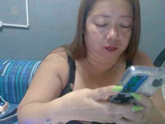 Isabella16 webcam