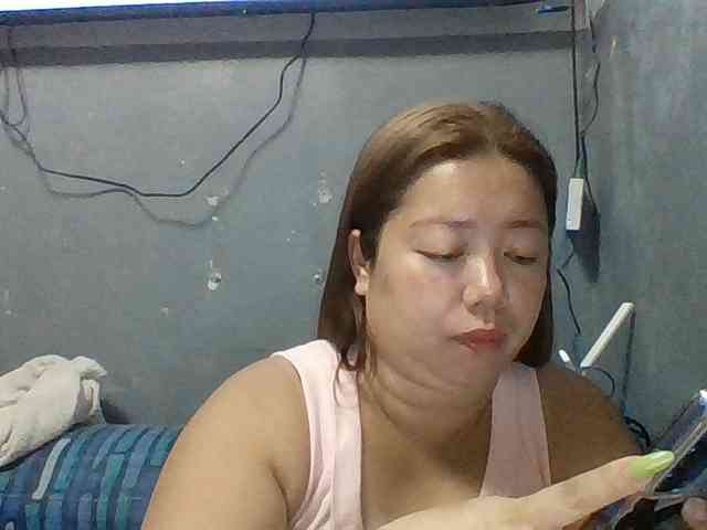Isabella16 webcam