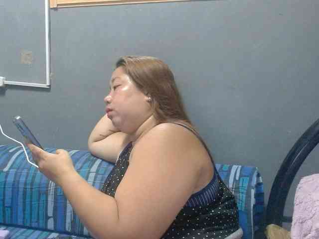 Isabella16 webcam