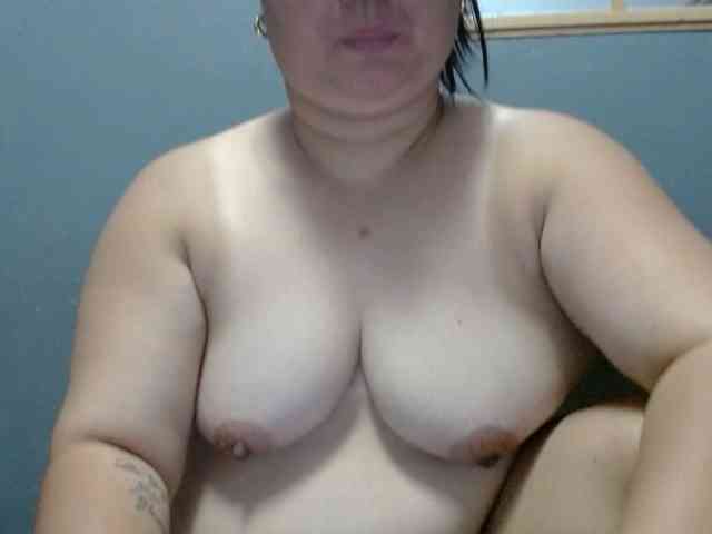 Isabella16 webcam
