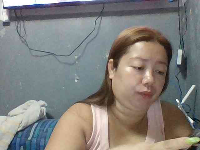 Isabella16 webcam