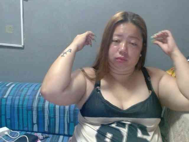 Isabella16 webcam