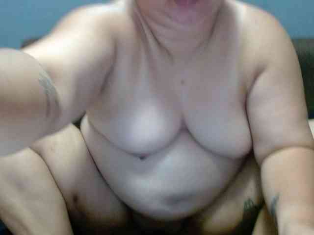 Isabella16 webcam