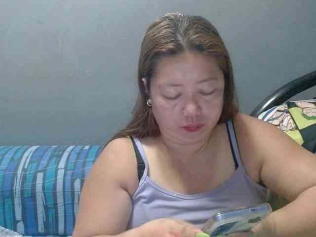 Isabella16 webcam