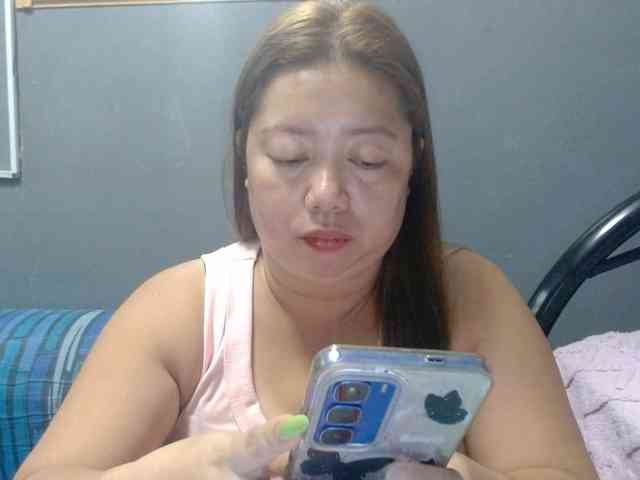 Isabella16 webcam