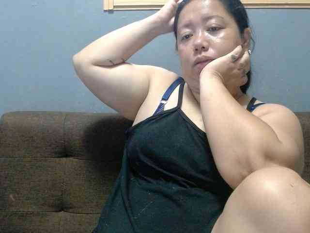 Isabella16 webcam