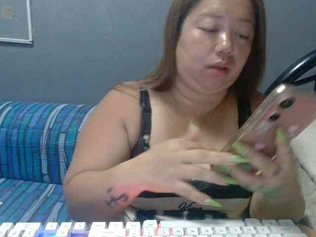 Isabella16 webcam