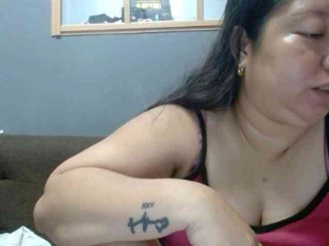 Isabella16 webcam