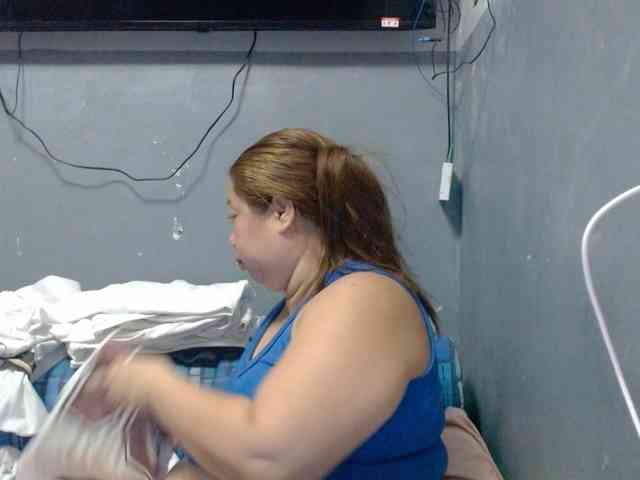 Isabella16 webcam