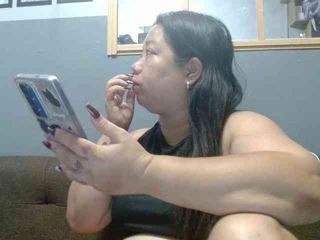 Isabella16 webcam