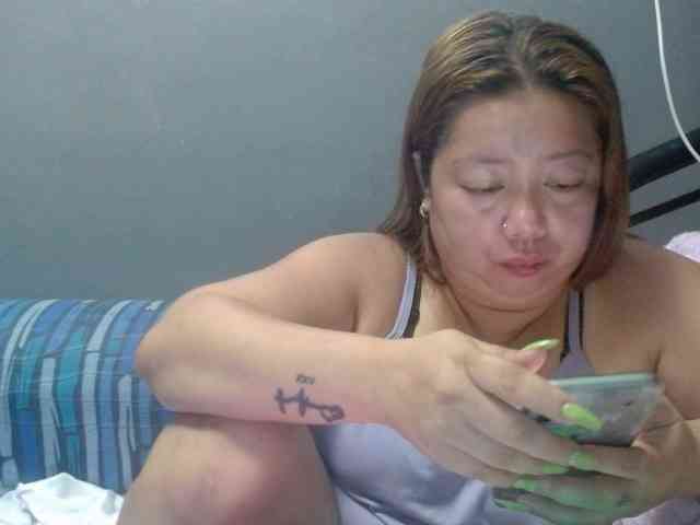 Isabella16 webcam