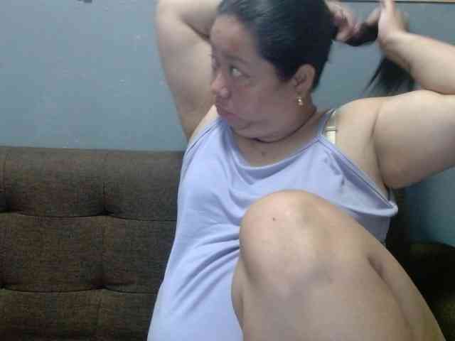 Isabella16 webcam