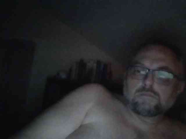 Erie21931 Live Webcam on BongaCams