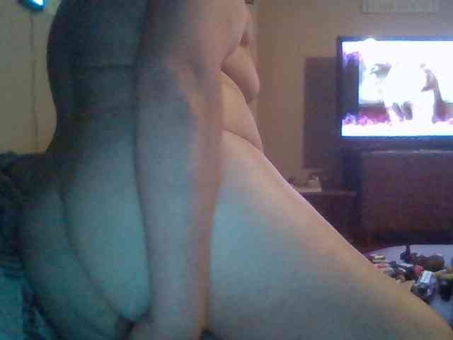 Erie21931 Sex Cam Show