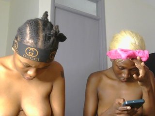 Hotpetitesa Porn Show