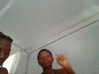 Hotpetitesa Porn Show