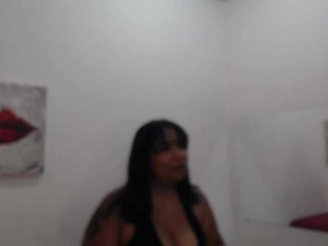 HazeAndKush live cam on BongaCams