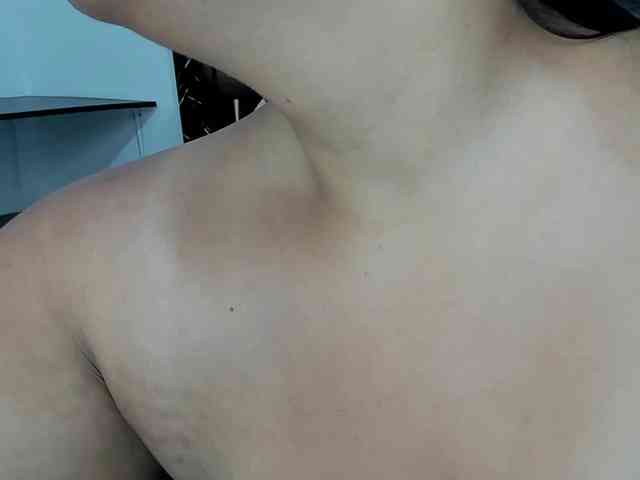 HazeAndKush webcam