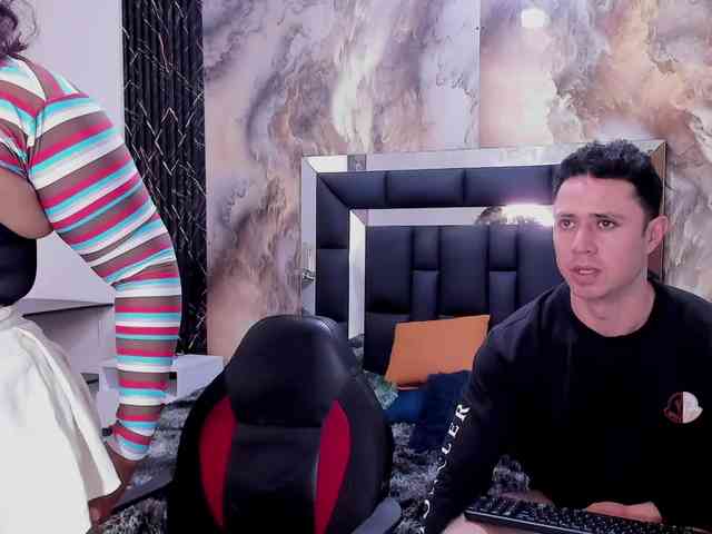 HazeAndKush webcam
