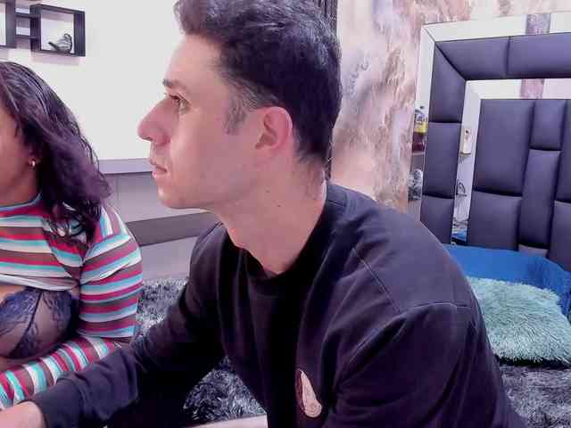 HazeAndKush webcam