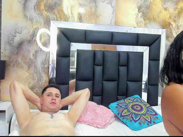 HazeAndKush webcam
