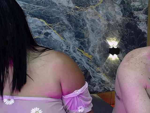 HazeAndKush webcam